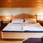 Primushaeusl Gaestehaus * Strobl