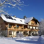 Primushaeusl Gaestehaus Strobl