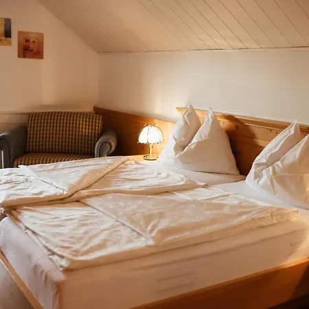 Primushaeusl Gaestehaus Quarto em Acomodações Particulares *