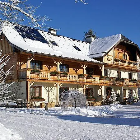 Primushaeusl Gaestehaus * Strobl