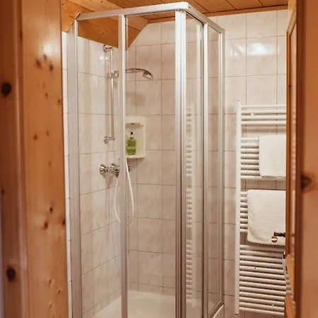 Primushaeusl Gaestehaus Pansiyon Strobl