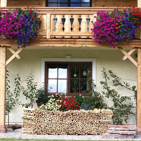 Homestay Primushaeusl Gaestehaus *