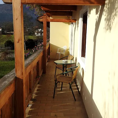 Quarto em Acomodações Particulares Primushaeusl Gaestehaus